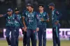 ১৯৯২ এর পুনরাবর্তনঃ ইমরান খানের দলের সাথে যে মিল রয়েছে বাবরের দলের