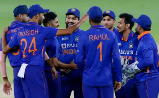 ফাইনালে ওঠার লক্ষ্যে ইংল্যান্ডের বিপক্ষে ভারতের শক্তিশালী একাদশ ঘোষণা