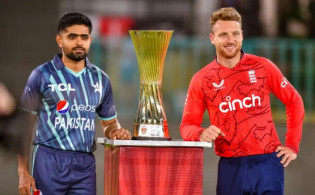 টি-২০ বিশ্বকাপঃইংল্যান্ড এবং পাকিস্তান ফাইনালে যাওয়ার মুল কাহিনি