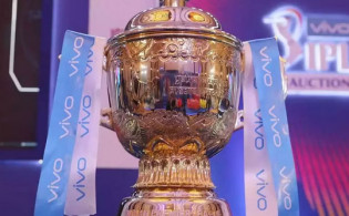 অবাক ক্রিকেট বিশ্বঃ আইপিএল নিলামে আকাশ ছোয়া টাকা নিয়ে নামছে দলগুলো