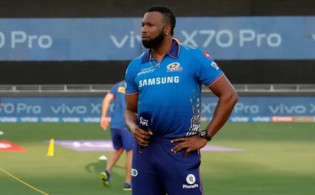 আইপিএলকে বিদায় বলে দিলেন পোলার্ড