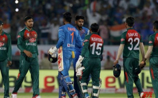চমক দিয়ে ভারতের বিপক্ষে বাংলাদেশের ১৭ সদস্যের দল ঘোষণা