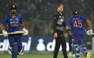 অদ্ভুত কারনে বন্ধ হয়ে গেল নিউজিল্যান্ড- ভারতের প্রথম টি-টোয়েন্টি