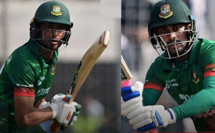 মাহমুদুল্লাহ-মিরাজের জোড়া হাফ-সেঞ্চুরিতে বড় সংগ্রহের পথে বাংলাদেশ, দেখুন সর্বশেষ স্কোর