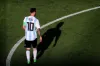 জানলে অবাক হবেনঃ যে কারনে খেলা চলাকালীন সময়ে মাঠে বেশি হাঁটেন মেসি