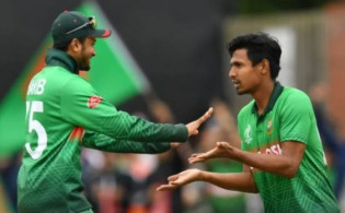 আইসিসির র্যাঙ্কিংঃ শীর্ষে সাকিব, জেনে নিন মুস্তাফিজ-মিরাজের অবস্থান