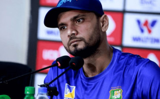 ব্রেকিং নিউজঃ ডোমিঙ্গ যেতেই বিসিবির সবচেয়ে বড় দায়িত্ব পেলেন মাশরাফি