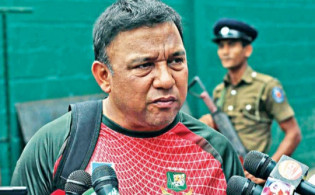 এবার বিপিএল নিয়ে অদ্ভুত মন্তব্য করলেন সুজন