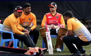 তারকা ক্রিকেটার ফেরাতে বিপিএলকে পথ দেখালো মালান