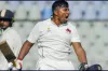 ১২২ গড়ে ব্যাট করেও ভারতীয় দলে সুযোগ পান না সরফরাজ