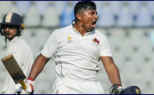 ১২২ গড়ে ব্যাট করেও ভারতীয় দলে সুযোগ পান না সরফরাজ