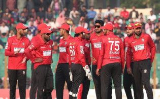 বিপিএলে এখন পর্যন্তও দ্রুত রান তোলার দিক থীক শীর্ষে আছেন যে বাংলাদেশী ক্রিকেটার