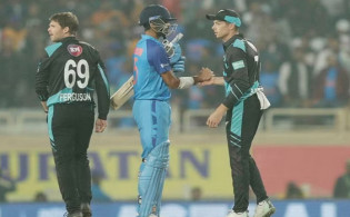 শেষ হল ভারত-নিউজিল্যান্ডের ম্যাচ জেনে নিন ফলাফল