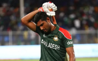 বেজে গেল মাহমুদুল্লাহ রিয়াদের বিদায় ঘন্টা