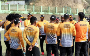 বাংলাদেশের ক্রিকেটারদের কাণ্ডজ্ঞান নিয়ে প্রশ্ন তুললেন সালাউদ্দিন