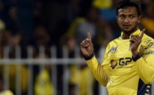 এক ম্যাচ খেলেই পিএসএল ছাড়লেন সাকিব