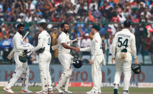 অজিদের হোয়াইটওয়াশ করবে ভারত