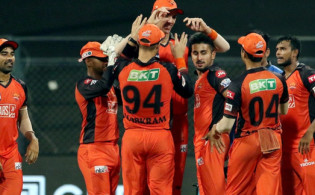 সানরাইজার্সের অধিনায়ক নিয়ে জল্পনা কল্পনা, উঠে এলো আরও ৩ যোগ্য ক্রিকেটারের নাম