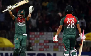 তামিম-লিটনদের পিছনে ফেলে ৬টি ছয়- ৭টি চারে সেরা ব্যাটসম্যান হলেন তিনি