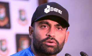 হুট করে মাহামুদউল্লাহকে নিয়ে যা বললেন অধিনায়ক তামিম