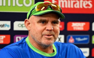 ভারত-অস্ট্রেলিয়ার তৃতীয় টেস্টের পিচ নিয়ে সমালোচনায় ম্যাথিউ হেডেন