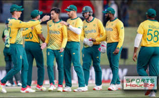 আবারও আন্তর্জাতিক ক্রিকেটে ফিরছেন দক্ষিণ আফ্রিকা তারকা ক্রিকেটার