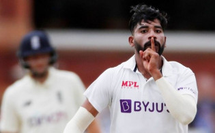 অস্ট্রেলিয়ার ক্রিকেট মাঠে বর্ণবাদ বিতর্কে মুখ খুললেন মহম্মদ সিরাজ