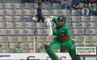 অল্পের জন্য সেঞ্চুরি হল না সাকিবের, দেখুন সর্বশেষ স্কোর