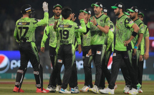 লাহোর কালান্দার্স বনাম মুলতান সুলতান মধ্যকার ফাইনাল ম্যাচ শেষ, দেখেনিন ফলাফল