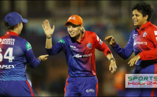 ৮ ওভার শেষে দেখে নিন মুম্বই ইন্ডিয়ান্সের সর্বশেষ স্কোর