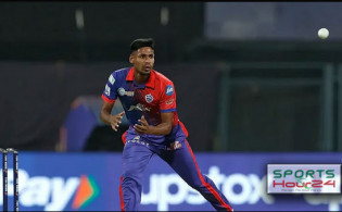 আইপিএলে মুস্তাফিজকে নিয়ে দুঃসংবাদের আভাস দিলেন হার্শা ভোগলে