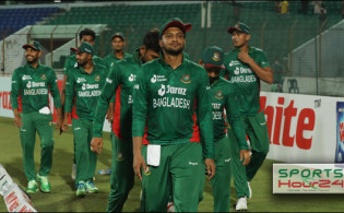 আইরিশদের বিপক্ষে ম্যাচ জিতে দলের সকল ক্রিকেটারদের নিয়ে মুখ খুললেন সাকিব
