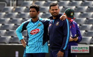 রিয়াদের ব্যাকআপ খোঁজার ব্যাপারে মুখ খুললেন মাশরাফি