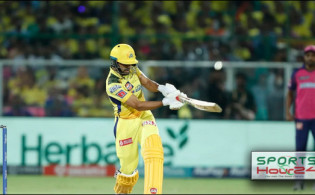 টানা ৪ উইকেট হারিয়ে বিপর্যয়ে চেন্নাই, দেখুন সর্বশেষ স্কোর
