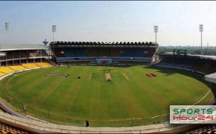 ক্রিকেট বিশ্বে ঘটলো অবিশ্বাস্য এক ঘটনা, এক ওভারে ৬ ছক্কাসহ ৪৬ রান