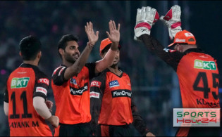 কলকাতার বিপক্ষে শক্তিশালী একাদশ ঘোষণা করলেন সানরাইজার্স