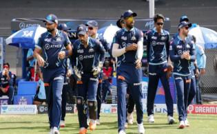 ফাইনালের টিকিট মুম্বাইয়ের বিপক্ষে শক্তিশালী একাদশ ঘোষণা করল গুজরাট
