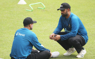 তামিমকে নিয়ে আবেগঘন পোস্ট তাসকিন-মিরাজদের