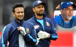 ক্রিকেটারদের সঙ্গে বৈঠক হাথুরুর, বাকি অধিনায়কের সঙ্গে