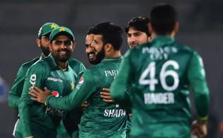 বিশ্বকাপের জন্য পাকিস্তান দল বাছাই করলেন আফ্রিদি, চমকের ছড়াছড়ি