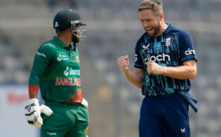 টস জিতে যে সিদ্ধান্ত নিল বাংলাদেশ দলের অধিনায়ক
