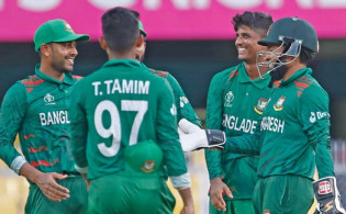 ইংল্যান্ডের বিপক্ষে খেলবেন না দলের তারকা দুই ক্রিকেটার