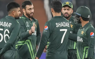 পাকিস্তানকে নিয়ে অবিশ্বাস্য মন্তব্য সাবেক ইংলিশ অধিনায়কের