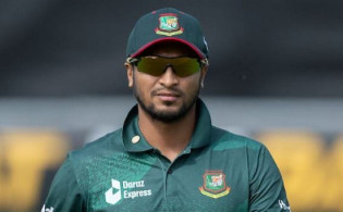 সাকিবকে পাকিস্তানের অধিনায়ক বানিয়ে দিলেন আইসিসি