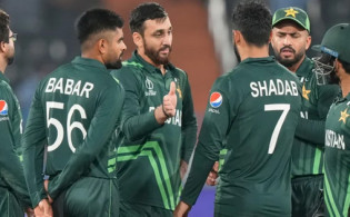 ভারতে এসে নতুন সমস্যায় পড়েছে বাবর-শাদাবরা