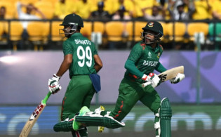মিরাজ-শান্তে ঘুরে দাঁড়াল বাংলাদেশ, দেখুন সর্বশেষ স্কোর