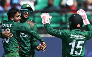 ৬ বোলার নিয়ে ইংল্যান্ডের বিরুদ্ধে শক্তিশালী একাদশ, দলে নেই আলোচিত অলরাউন্ডার