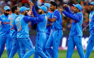 চরম দুঃসংবাদঃ হাসপাতালে ভারতীয় তারকা ওপেনার