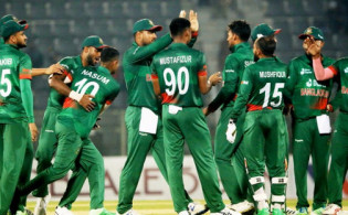 বাংলাদেশের কাটা ঘায়ে নুন ছিটিয়েছে দিল ভারত