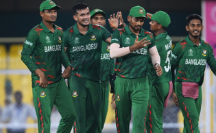 বাংলাদেশের জার্সিতে ১৫০ কিমি গতিবেগে বল করতে চায় এই পেসার